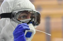 Powszechne testy na koronawirusa w Polsce? Simon: lekka przesada