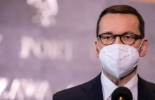 Recepta Morawieckiego na poprawę szczepień poparta przez Prezydenta Macrona
