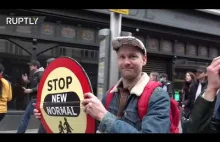 Londyńczycy dołączają do ogólnoświatowego protestu przeciwko lockdown'owi