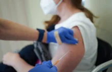 TVP zawyża liczbę zaszczepionych o prawie dwa miliony osób