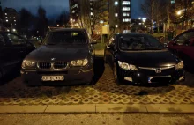 Skradziono BMW X3 2004 w Krakowie, dla znalazcy nagroda.