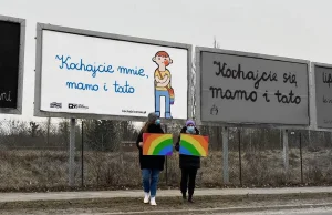 W całej Polsce powstają billboardy "Kochajcie mnie, mamo i tato"