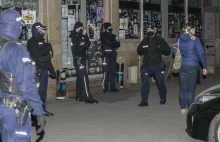 Właściciel baru brutalnie potraktowany przez policję. RPO o użyciu siły...