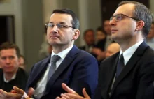 Wojna w PiS. "Wiadomości" TVP atakują bliskiego współpracownika Morawieckiego