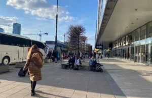 Wielkanoc 2021. Polacy ruszyli w Polskę, w busach brakuje miejsc