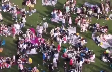 Anglia: Setki mieszkańców Leeds odpoczywa w parku mimo covidowych obostrzeń!