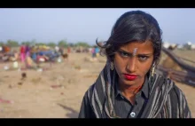 "Ci, którzy kochają węże" - dokument o Cyganach z Indii