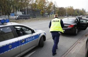 Policjanci mieli „pompować" statystyki, by brać premie za rozwiązywanie spraw.