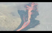 Volcanic eruption in Iceland! - Video from the new Fissure