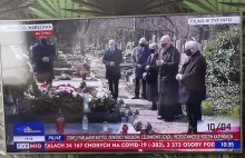 Kaczyński i Morawiecki nad grobem... Jadwigi Kaczyńskiej. Tak TVP pokazuje...