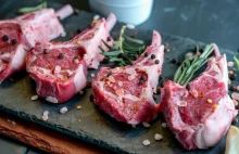 Unia Europejska bierze pod lupę naszą dietę. Będzie zakaz promowania mięsa?
