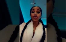 Cardi B insulting Republicans and The Cops.. by calling the "Twitter blue ....."