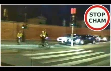 Kierowca vs rowerzyści na przejściu dla pieszych - pogawędka o przepisach