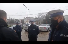 Interwencja policji w Wieluniu. Burmistrz ostro komentuje, mówi o bezprawiu