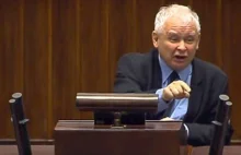 Kaczyński: Co drugi Polak jest mizernym pijaczyną, na prowincji piją wódkę...