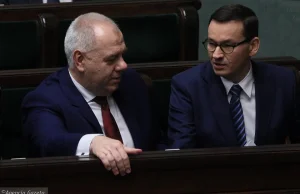 Premier organizując tzw. wybory kopertowe złamał pięć przepisów w dwóch ustawach