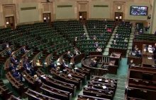 Fundusz Odbudowy. KO domaga się przełożenia posiedzenia Sejmu