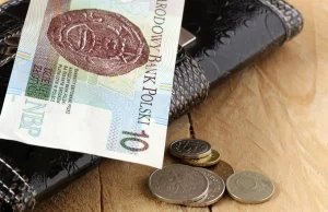 Płacenie pod stołem może dotyczyć 1,4 mln polskich pracowników
