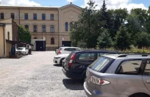Kraków zapłaci Kościołowi 28,5 tys. zł za parking dla radnych