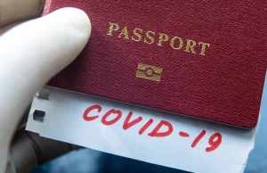 Kolejne kraje znoszą kwarantannę i wprowadzają paszporty covidowe