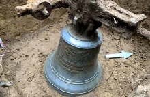 Podkarpacie. Odnaleźli ukryty w 1941 roku dzwon! (FILM)