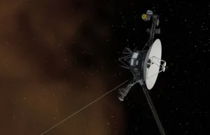 Voyager 1 wykrył "uporczywy szum" poza Układem Słonecznym.