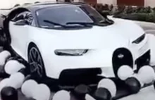 Jak wygląda odbiór Bugatti Chirona? Diler nie szczędzi