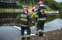 Zagórze Śląskie. Akcja na Jeziorze Bystrzyckim. Na wodzie nieznana substancja