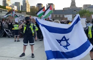 Atak na protestujących przeciwko zbrodniom Izraela