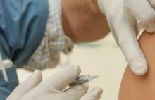 Indonezja: 22-latek zmarł po przyjęciu pierwszej dawki szczepionki AstraZeneca.