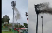 Pożar jednego z jupiterów przed meczem GKS Bełchatów - Radomiak - Golf News