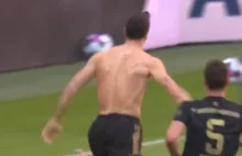 JEEEST! Lewandowski z rekordem strzeleckim Bundesligi! [VIDEO