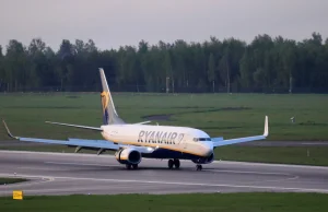 Rosyjski ekspert lotniczy: samolot pędził jak najszybciej na Litwę