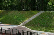 Schody w parku sensorycznym nie mają pełnić roli... schodów!