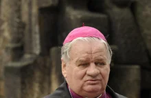 Watykan zdecydował w sprawie polskiego biskupa Tadeusza Rakoczego