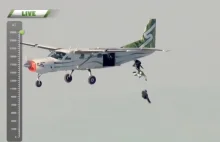 Wyskoczył z samolotu bez spadochronu na 7620 metrach i przeżył.