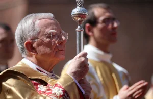 Laleczki abp. Jędraszewskiego, aniołki Charliego, Kaczyńskiego? NIE