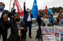 Nieustanne tortury, bicie i rażenie prądem. Milion Ujgurów w chińskich obozach