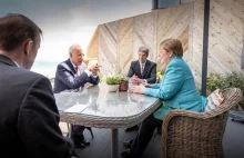 Chiny o G7: „Dni małych grup krajów dyktujących globalne decyzje minęły"
