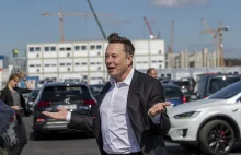 Elon Musk stał się bezdomny? Ucieczka od podatków?