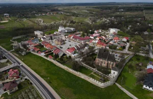 Szydłów - polskie Carcassonne i stolica śliwki