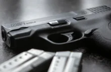 Gubernator Greg Abbott podpisał prawo do noszenia broni bez pozwolenia