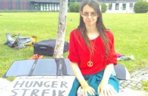 Aktywistka Extinction Rebellion od ponad 2 tygodni prowadzi głodówkę