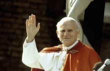 Znany artysta zakpił z Jana Pawła II? Opublikował wulgarną grafikę