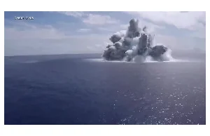 Próba uderzeniowa statku - Bomba o wadze 40 000 funtów