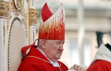 Kolejni polscy biskupi ukarani przez Watykan