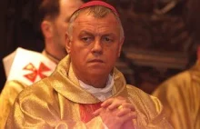 Biskup, który krył księdza pedofila, odszedł na emeryturę po raporcie Watykanu