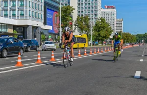 Uczestnicy triathlonu w Mińsku ukarani aresztem „za opozycyjne okrzyki”