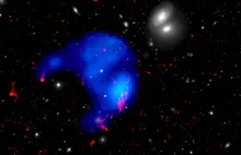 Samotny obłok większy od Drogi Mlecznej w gromadzie galaktyk Abell 1367