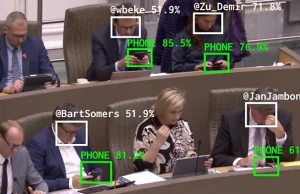 Program sprawdzi ile czasu politycy spędzają na przeglądaniu telefonów